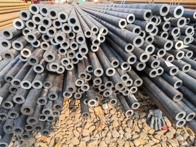 望谟42CrMo小口径无缝钢管